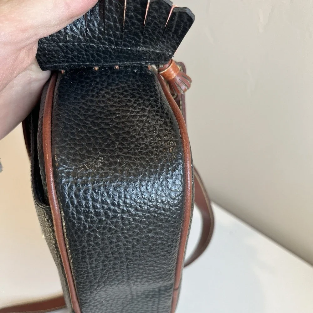 Vintage Cross Body Leather‎ Purse Black Brown Leather Tassel LG Classic Small